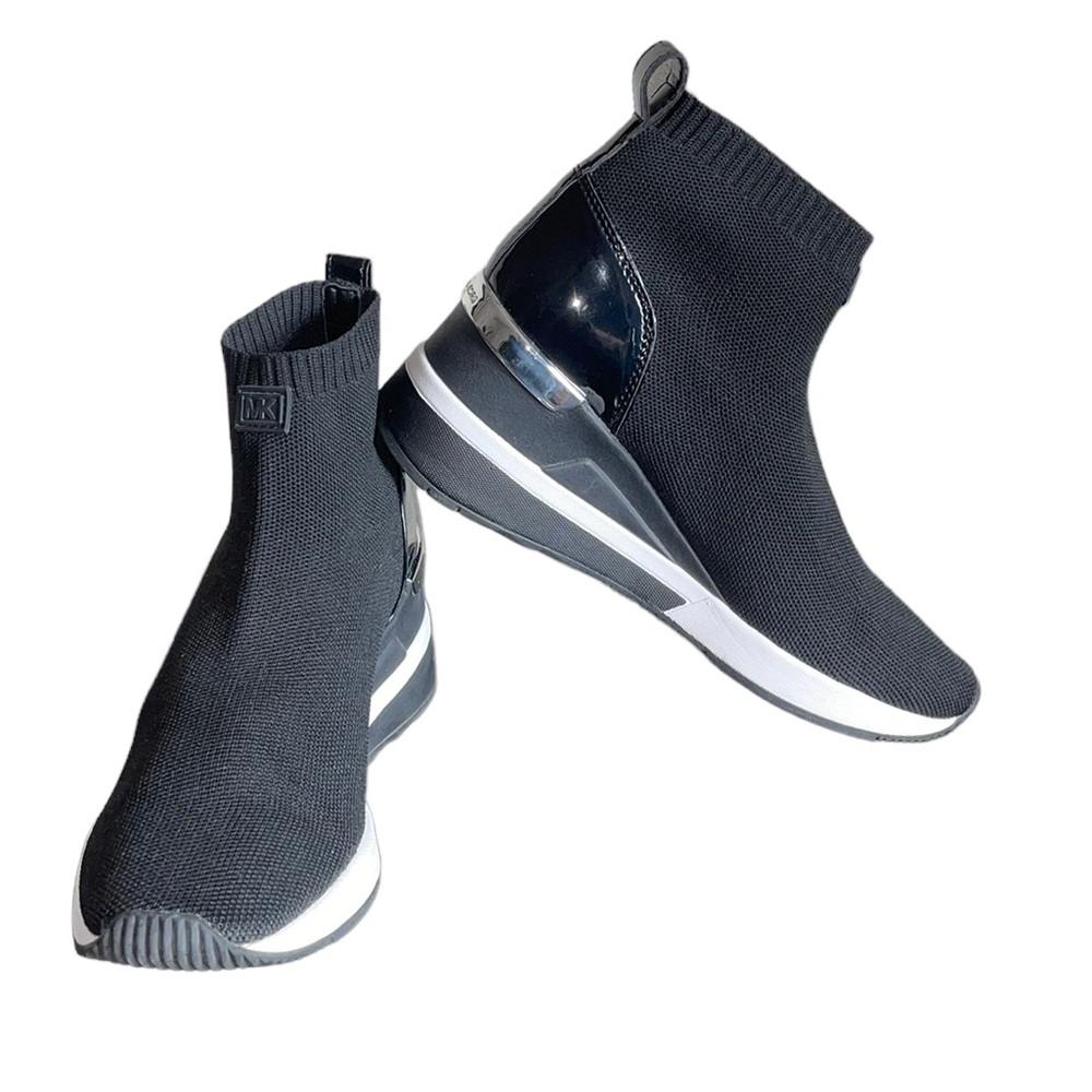 Michael Kors Skyler sock booty sneakers. Size 8 1/2.GUC - Picture 3 of 12